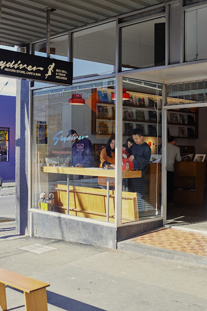 Skydiver Records, Melbourne