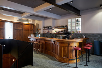 Kirk's Pub