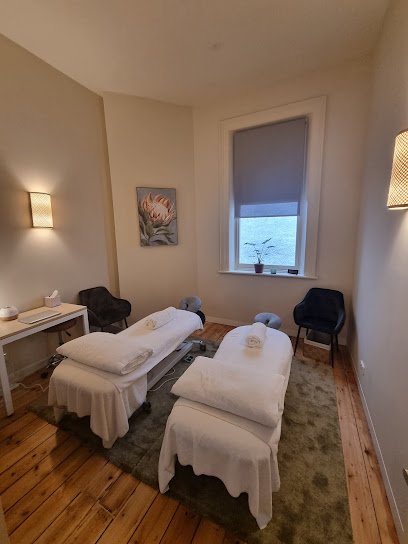 LUNA Massage Therapies - Melbourne CBD