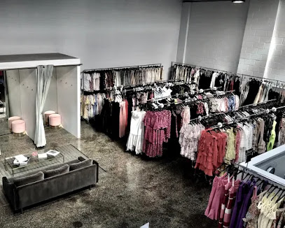 Dress Hire AU