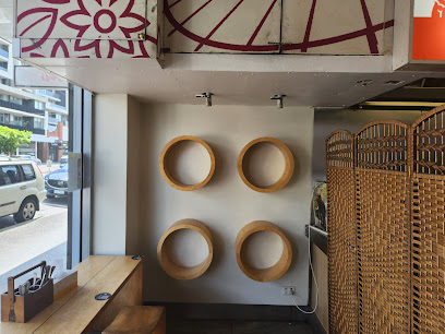 9 THAI RESTAURANT & TAKE AWAY, Melbourne
