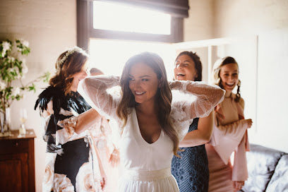 Dean Raphael - Melbourne Wedding Photographer