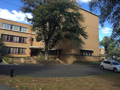 The Mac.Robertson Girls' High School