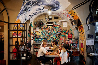 Bar Ampere