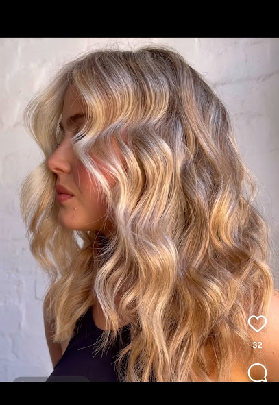 Billie Jean Hair, Melbourne