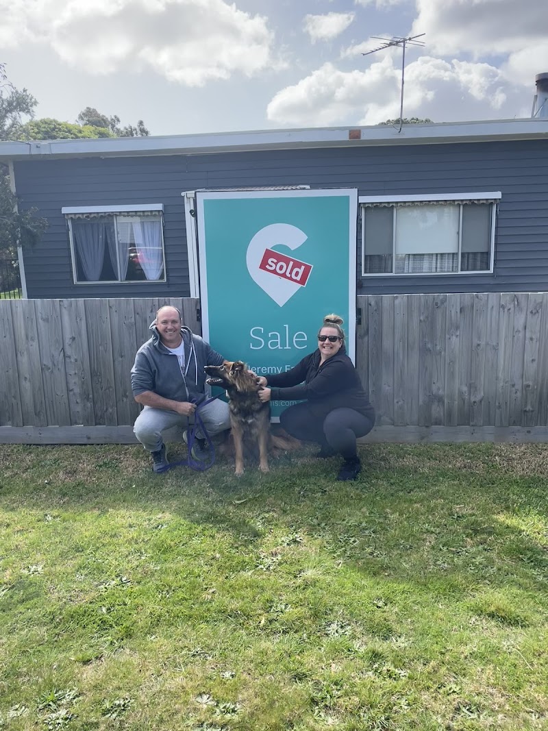 Mortgage Domayne, Melbourne