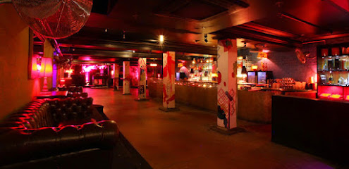 Tramp Bar