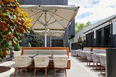 Royce Hotel