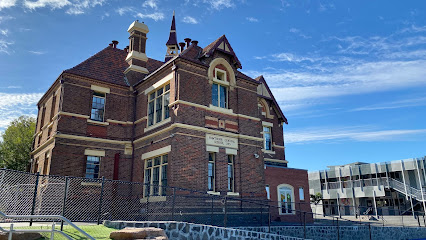 Hawthorn West Primary School