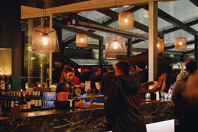 Slate Restaurant Bar