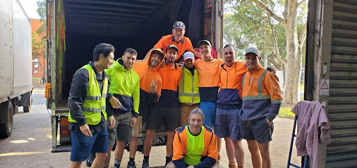 MELBOURNE FINEST REMOVALISTS