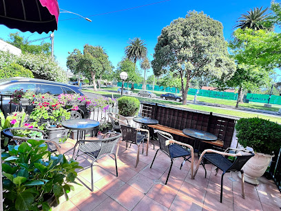 Cafe at Albert St