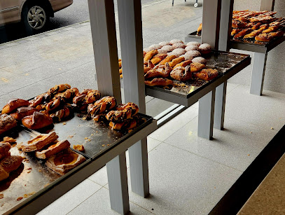 Aviv Cakes & Bagels