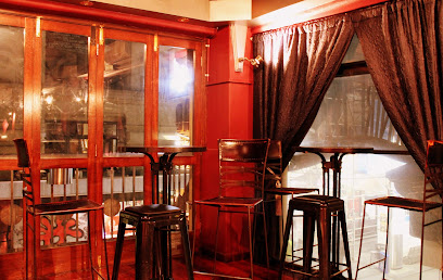 Lustre Bar